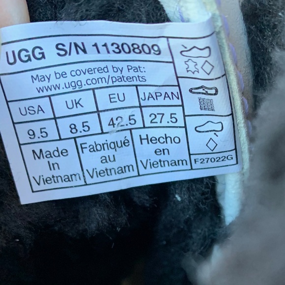 UGG Adirondack Waterproof Boots - Picture 13 of 13